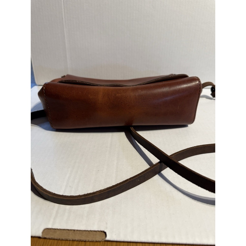 Triumph Outpost Crossbody Bag Brown Full Grain Leather Flap Shoulder Purse - Picture 6 of 13